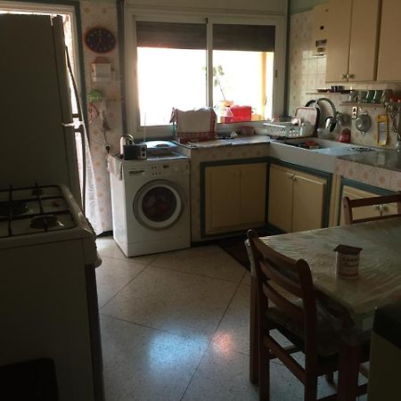 Property Located In A Quiet Area Near The Train Station Casablanca Exterior photo